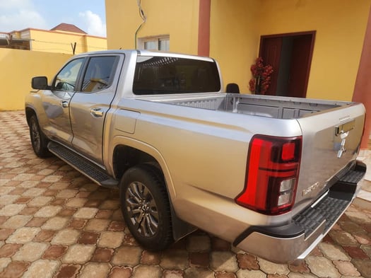 Mitsubishi L200 2024, agréable à conduire et spacieuse