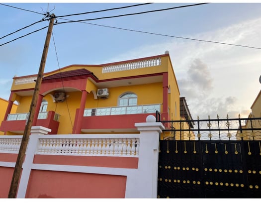 Villa meublée F7 avec vue à 360 degrés à Cite Nagad