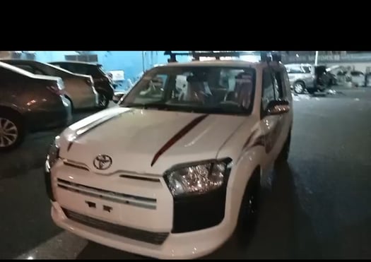 Toyota Probox 2017, fiable & économique, excellent état