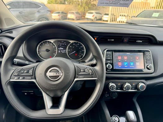 Nissan Kicks 2022, automatique, essence, excellent état