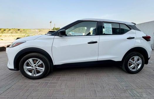 Nissan Kicks 2022, automatique, essence, excellent état