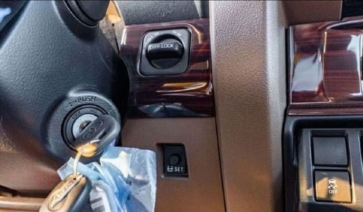 Toyota Land Cruiser 70