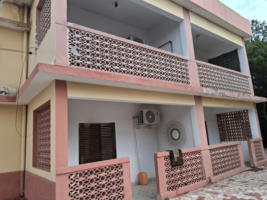 Appartement F3 avec balcon et gardiennage