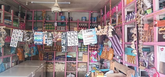 Boutique à vendre à Balbala 11, sur la route qui relie le port de Doraleh à Balbala 10