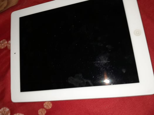 iPad blanc 512 Go, écran intact, batterie longue durée