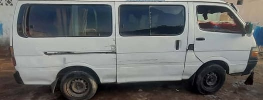 Mini bus en excellent état à vendre