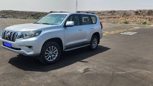 Land Cruiser Prado VX automatique et diesel propre 2020 à vendre