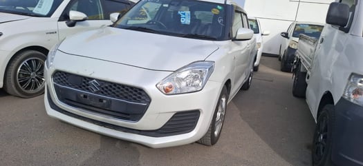 Suzuki Swift 2018, importée de Dubaï, état impeccable
