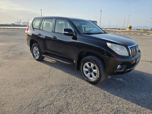 Toyota Prado TXL 2013, boîte manuelle, diesel