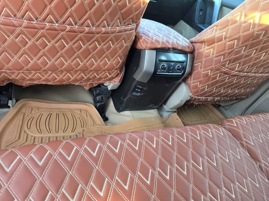 Toyota Prado TXL 2013, boîte manuelle, diesel