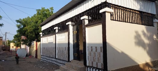 Deux maisons rénovées à louer cheick osman et cheick moussa
