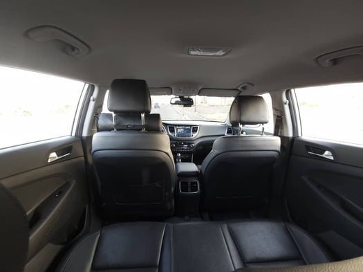 Hyundai Tucson 2018, diesel, automatique, climatisation, caméras, limiteur de vitesse