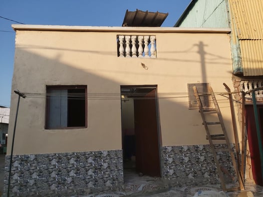 Maison en dur avec titre foncier, Q7 Bis, 70 m2