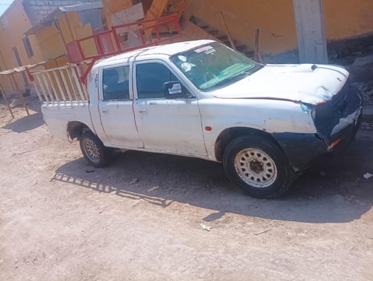 Pick-up Mitsubishi Saan Dalol à vendre