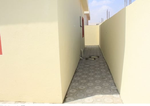 Maison F3 neuve sécurisée à louer à cité RAWABI