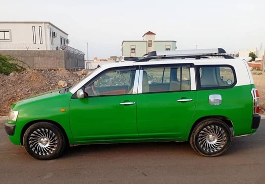 Toyota Probox 2016, diesel, boîte manuelle