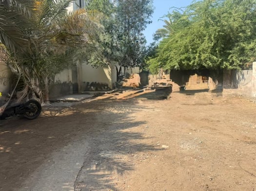 Lot immobilier - Villa + 2 appartements à vendre au Plateau