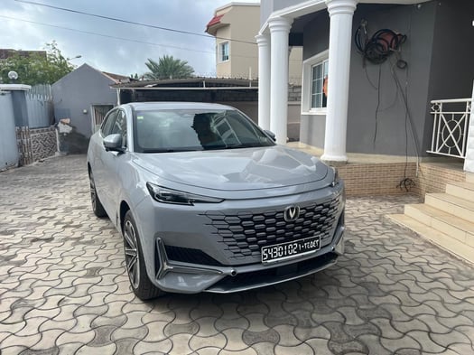 Changan UNI K 1 an, révisée, essence automatique, 2L TURBO, 4x4 intelligent