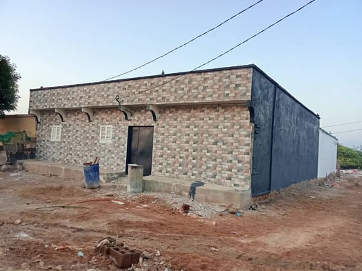 Maison F3 avec cuisine, toilette et grands espaces à louer à Damerjog