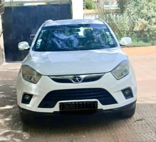 JETOUR 2022. / SUV JAC S5 2013