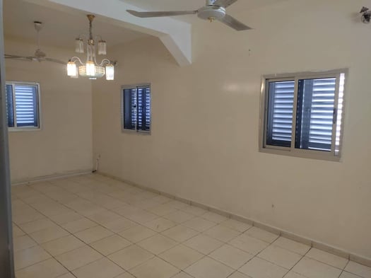 Bel appartement F4 avec parking à Saline Ouest - 3 chambres et grand salon lumineux