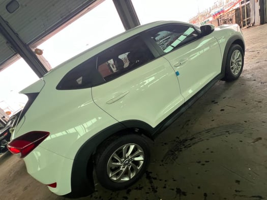 Hyundai Tucson 2017, diesel, en excellent état, pas encore immatriculée !