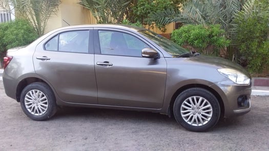 Suzuki Dezire 2019, boîte manuelle, faible kilométrage