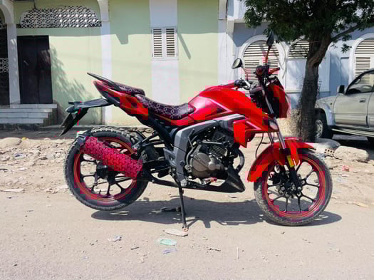Moto SENKE à vendre