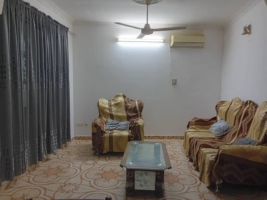 Appartement meublé spacieux avec parking sécurisé à Gabode 5