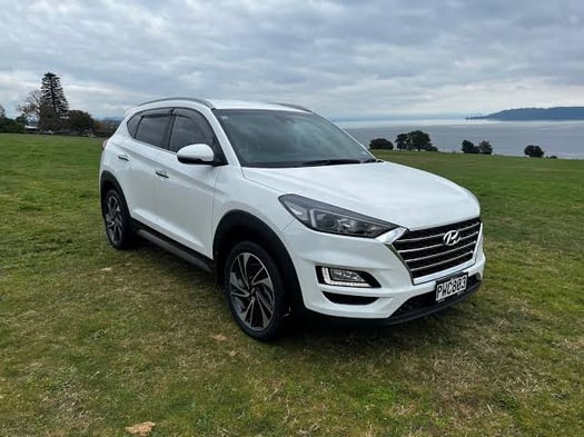 Hyundai Tucson 2017, diesel, en excellent état, faible kilométrage