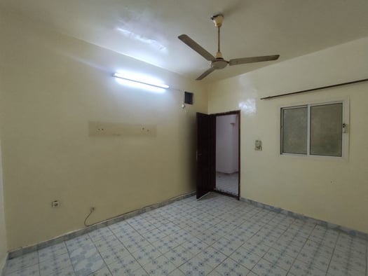 Maison F3 avec terrasse et balcon à louer à Quartier 4