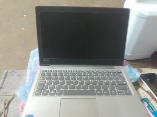 Ordinateur portable Lenovo à vendre