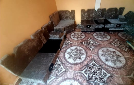 Salon en excellent état à vendre