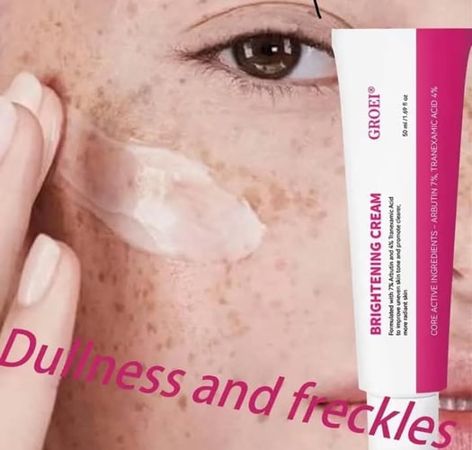 Skincare crème BRIGTENING anti pigmentation et anti taches noirs