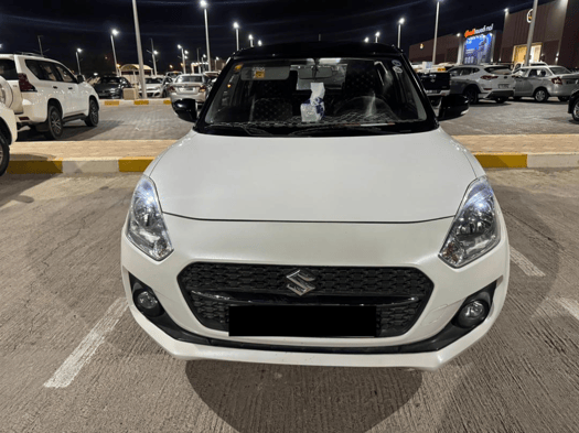 Suzuki Swift 2023 en excellent état, faible kilométrage