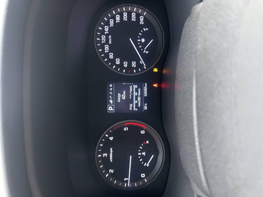 2 Hyundai Tucson 2.0, SUV élégant avec options modernes