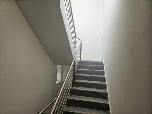 Villas F9 et appartements F4 neufs à louer à Haramous Sud