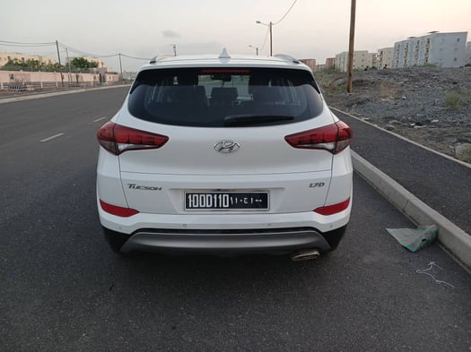 Hyundai Tucson 2018, diesel, boîte automatique, faible kilométrage