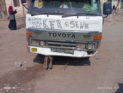 Camion Dyna en excellent état, prix négociable