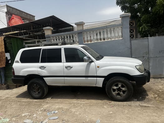 Land Cruiser 105 HZJ