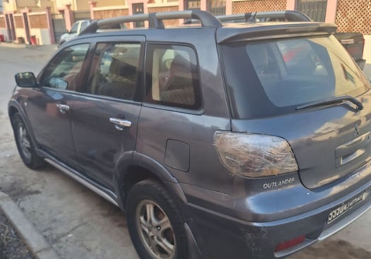 Mitsubishi Outlander en très bon état, robuste