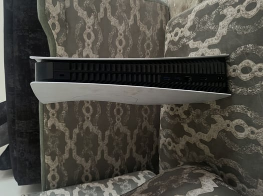 PlayStation 5 avec manette, prix négociable