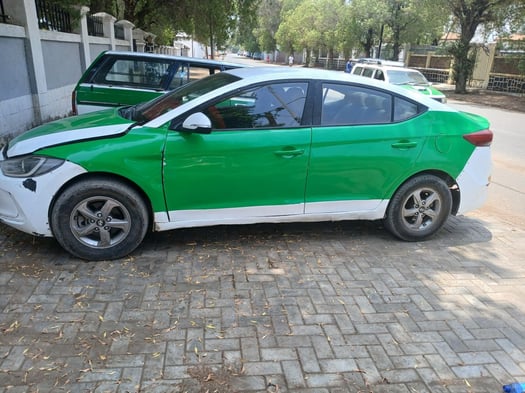 Taxi climatisé pour tous vos déplacements, disponible 7/7 24/24