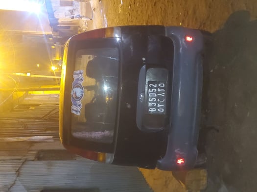 Atoz en excellent état, économique et confortable