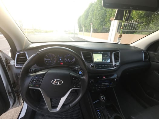 Hyundai Tucson 2018, diesel, automatique, très propre, bien entretenu