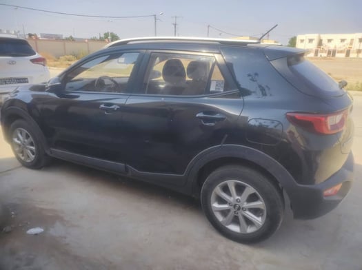 Voiture Kia Stonic, diesel, excellent état, peu utilisée