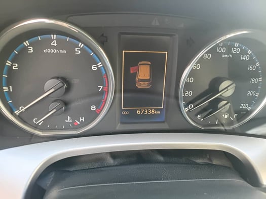 Toyota Rav4 2017, essence, excellent état, faible kilométrage