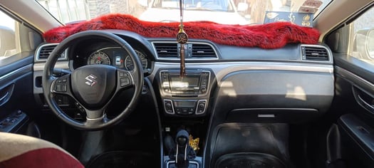 Suzuki Ciaz 2020, essence, très économique, climatisation impeccable