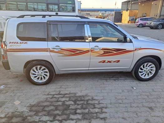 Toyota Probox 2019, hybride, boîte automatique, bien entretenu