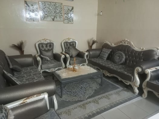 Salon moderne et élégant - Idéal pour votre intérieur